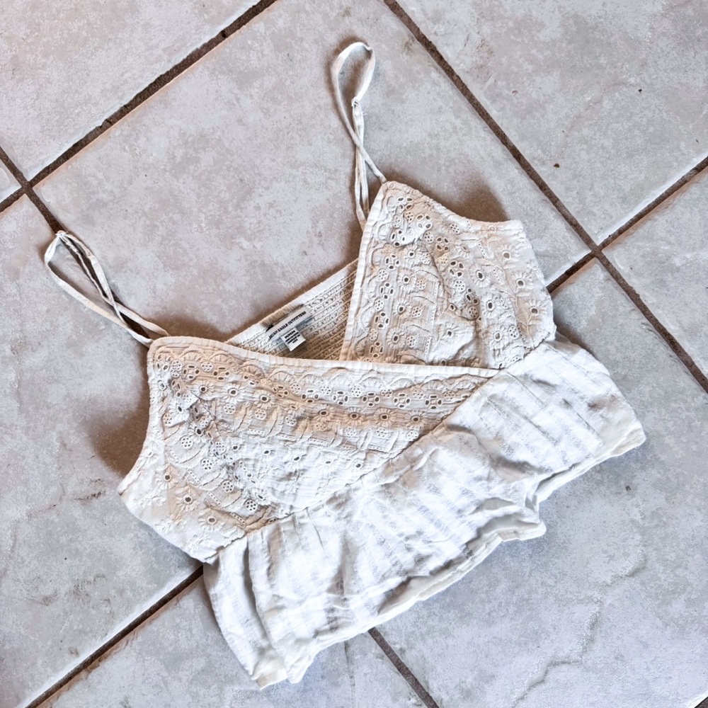 American Eagle • Crop Top